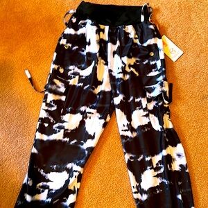 Equilibrium Cargo Pants NWT